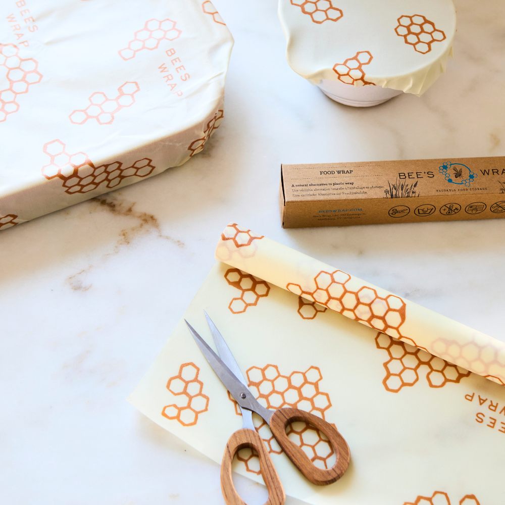 Bee's Wrap Reusable Beeswax Food Wrap Roll | Honeycomb Print