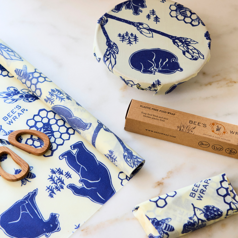 Bee's Wrap Reusable Beeswax Food Wrap Roll | Bees & Bears