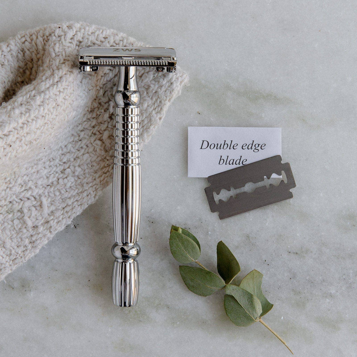 Safety Razor - Sustainable Razor - Single Blade, 10 Free Blades
